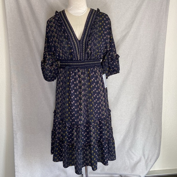 MAX STUDIO DARK BLUE,PUFF SLEEVE SMOCKED
EMPIRE WAIST DRESS. Size M - Picture 3 of 15